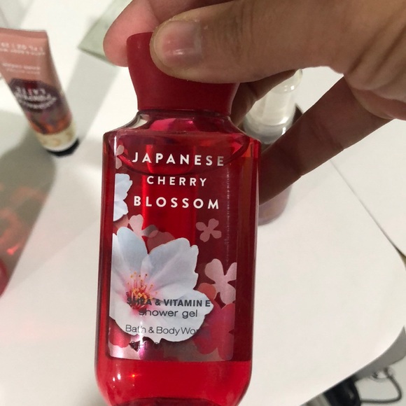 Sold - Picture 4 of 6